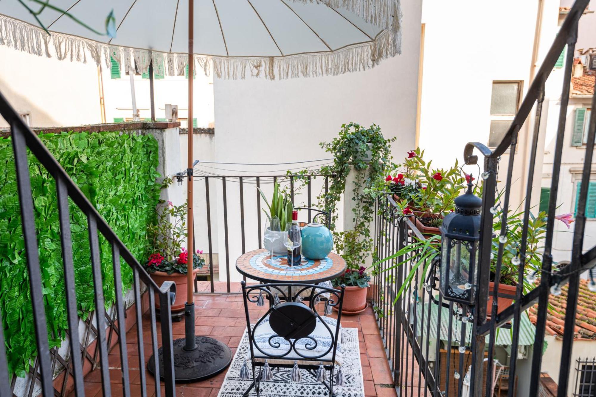 House Of Happy Hours With Terrace Firenze Eksteriør billede